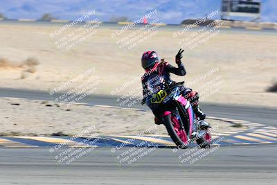 media/Jan-08-2022-SoCal Trackdays (Sat) [[1ec2777125]]/Turn 4 (1145am)/